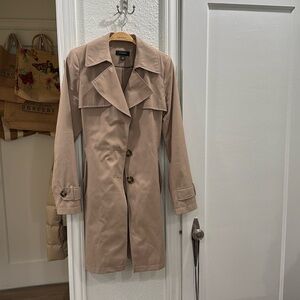 Halogen Small tan trench coat with removable hood